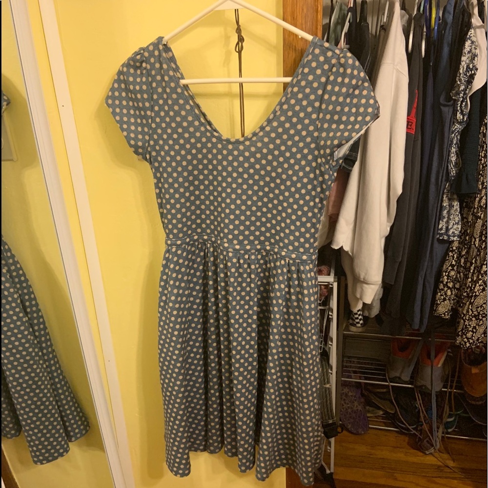 pale blue and cream polka dot dress